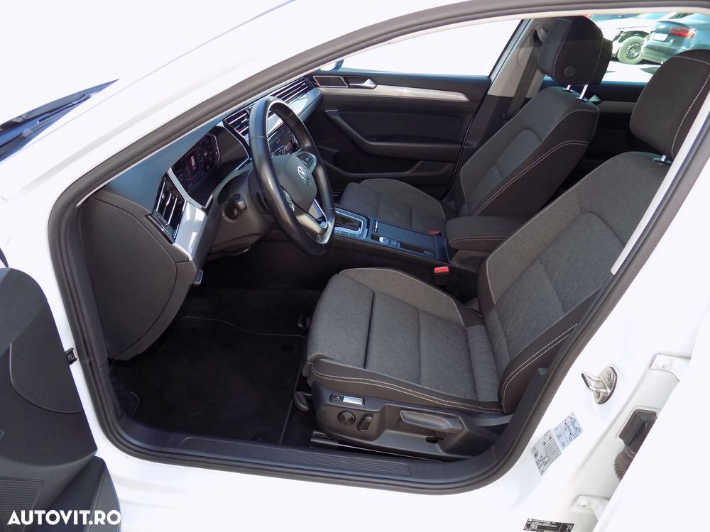 Volkswagen Passat 2.0 TDI SCR DSG Business - 12