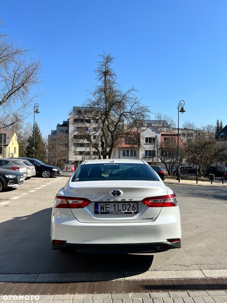 Toyota Camry 2.5 Hybrid Prestige CVT - 6