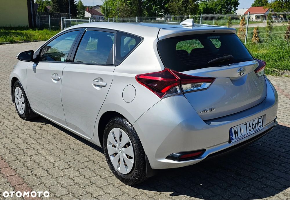 Toyota Auris 1.33 VVT-i Active - 8