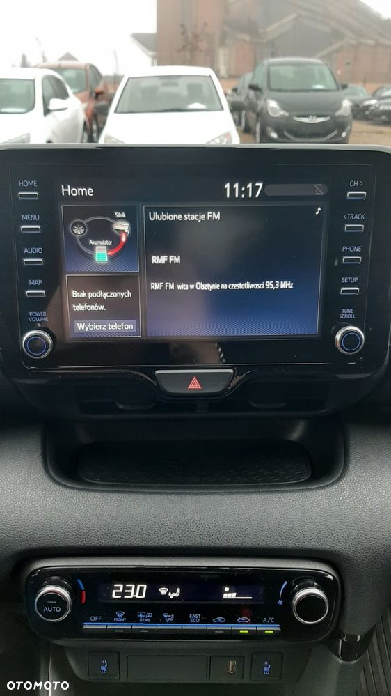 Toyota Yaris Hybrid 1.5 Comfort - 23