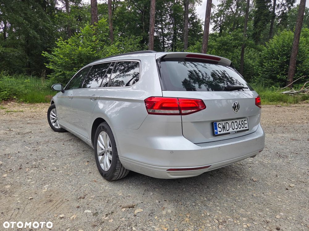 Volkswagen Passat 2.0 TDI BMT Comfortline - 4