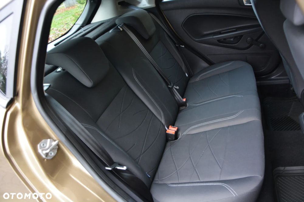 Ford Fiesta 1.25 SYNC Edition - 21