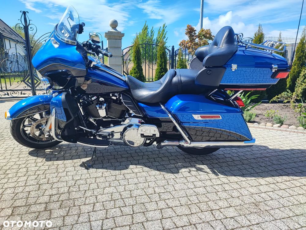 Harley-Davidson FLHTCU Ultra - 1