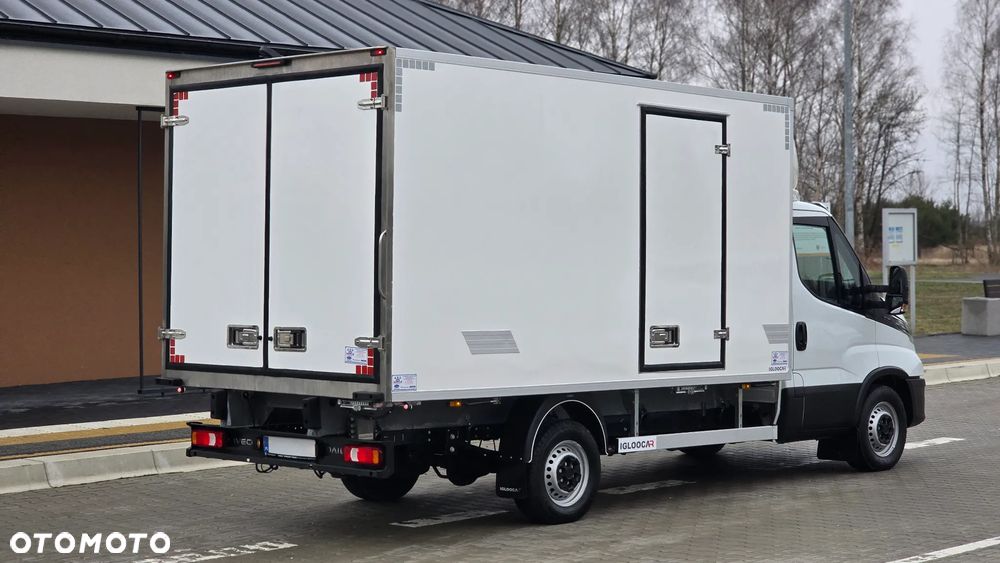 Iveco ❗️❗️DAILY 3.0 180Km 35S18 JAK NOWY ❗️❗️LIFT / CHŁODNIA MROŹNIA -32 +32 / ZASILANIE 230V / PIERWSZY WŁASCICIEL / NAVI / KAMERA COFANIA / FULL LED / TEMPOMAT AKTYWNY / GRUBA ŚCIANKA / ZABUDOWA IGLOOCAR / AGREGAT CARRIER / WERSJA WZMOCNIONA / FULL OPCJA / SERWIS ASO / SALON POLSKA /❗❗ JAK Z SALONU - NOWY -❗❗ - 5