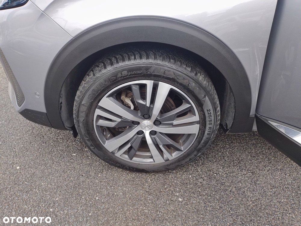 Peugeot 3008 - 11
