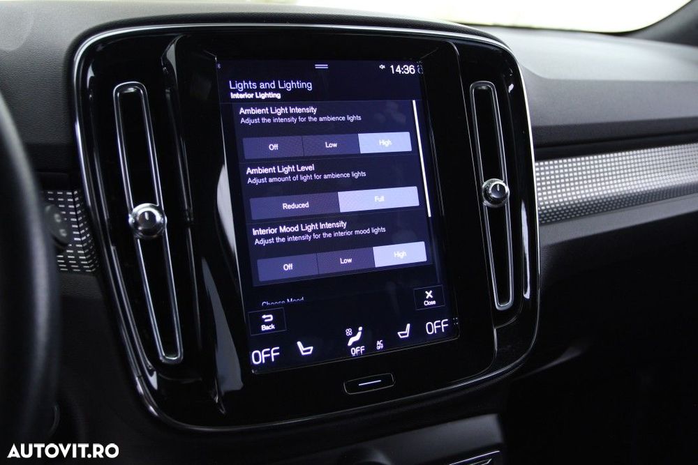 Volvo XC 40 T4 AWD R-Design - 26
