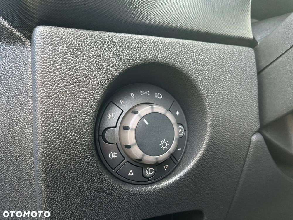 Opel Corsa 1.6 Turbo OPC - 34