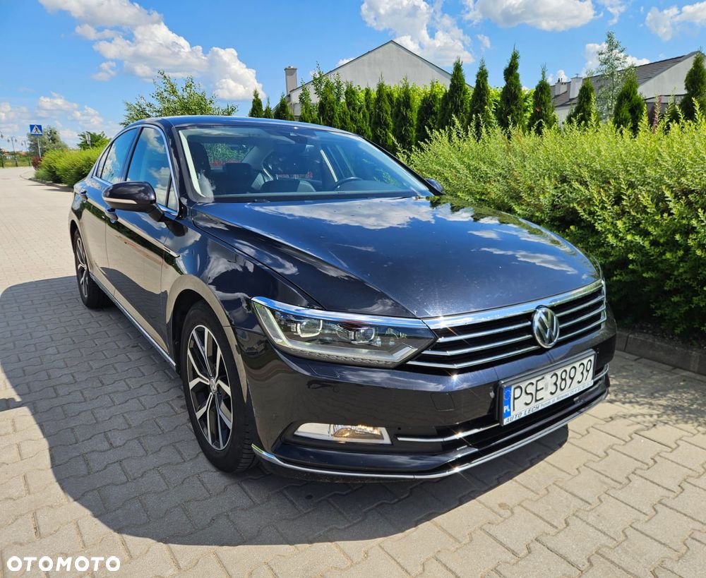 Volkswagen Passat 2.0 TDI Bi-Turbo BMT 4Mot Highline DSG - 9