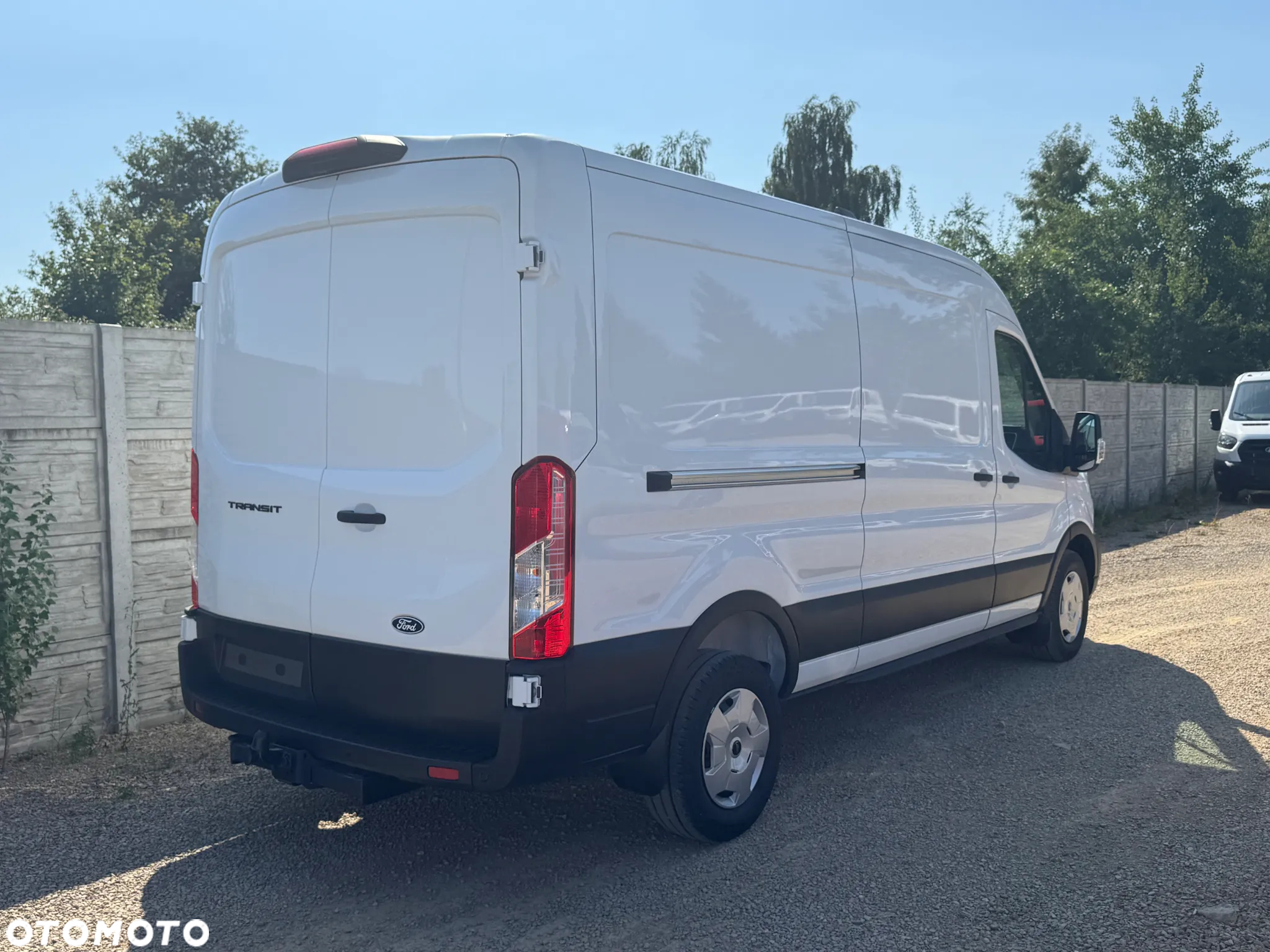 Ford Transit - 6