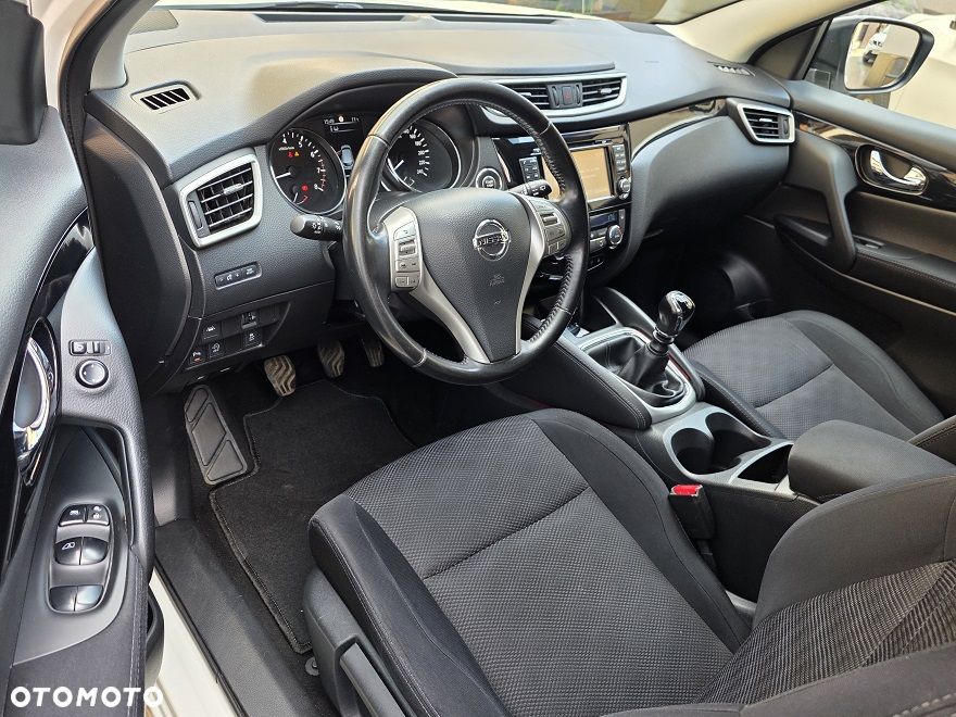 Nissan Qashqai 1.2 DIG-T N-Connecta - 14