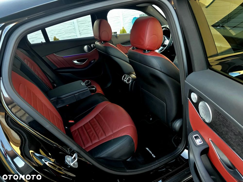 Mercedes-Benz GLC - 22