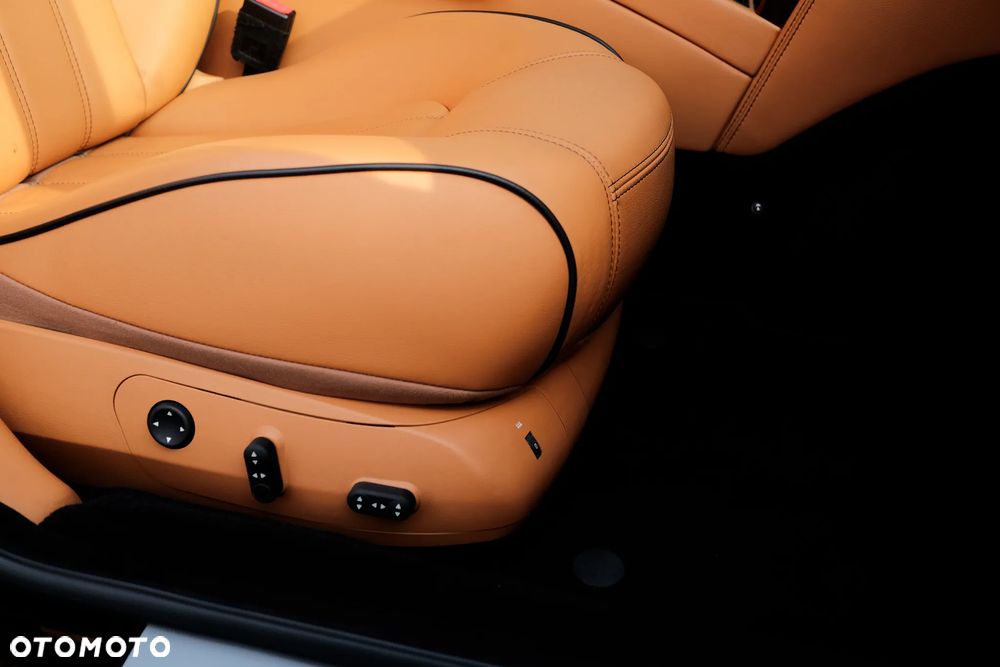 Maserati Quattroporte S - 23