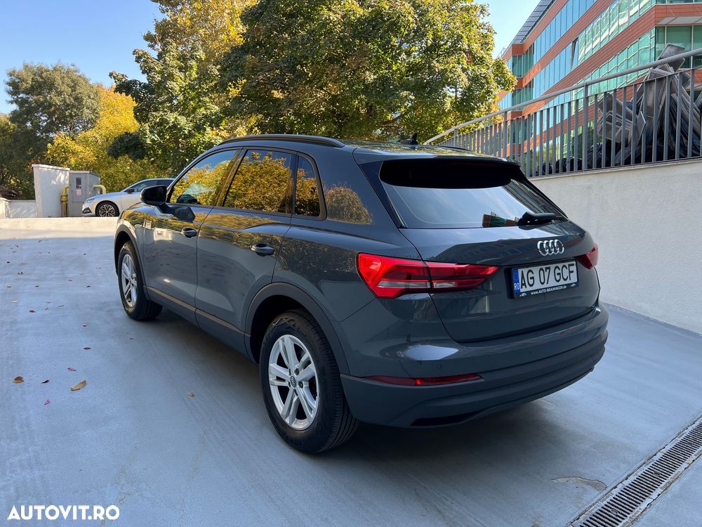 Audi Q3 2019 photo 5