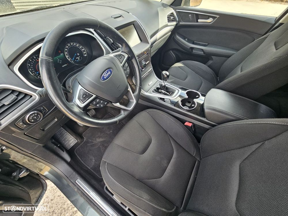 Ford S-Max 2.0 TDCi Titanium - 19