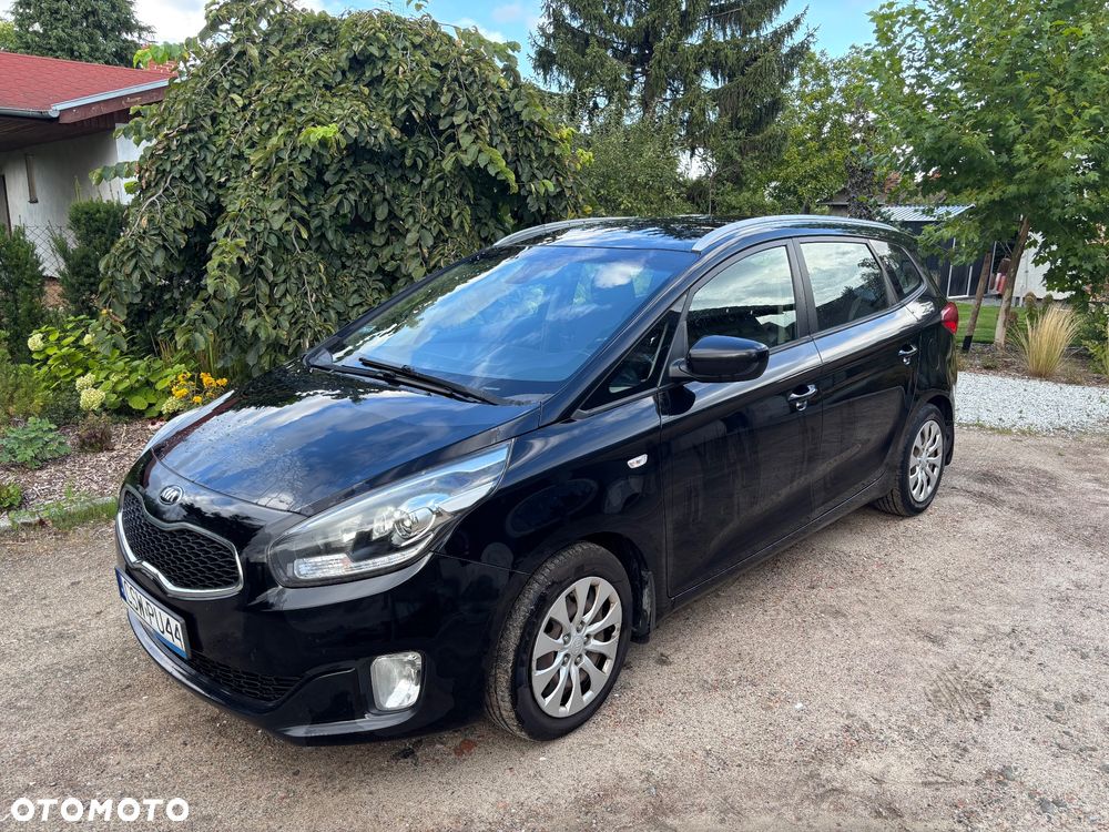 Kia Carens 1.7 CRDi M - 4