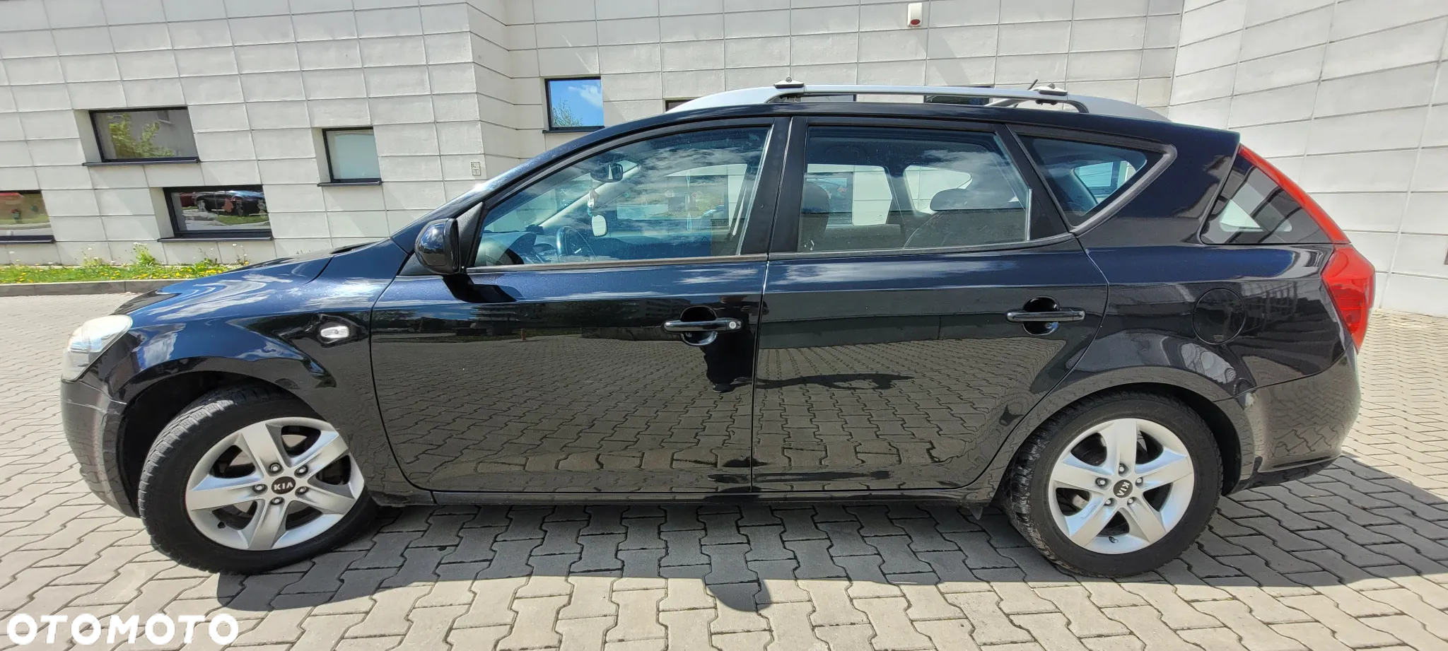 Kia Ceed Cee'd 1.6 Crdi Comfort + - 7