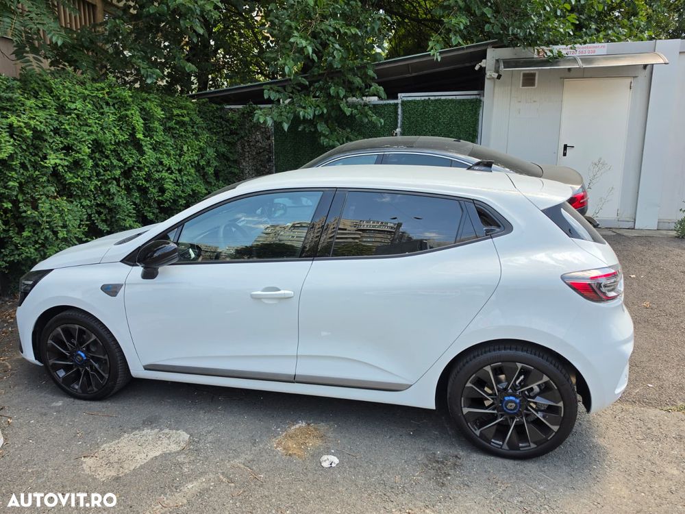 Renault Clio - 2