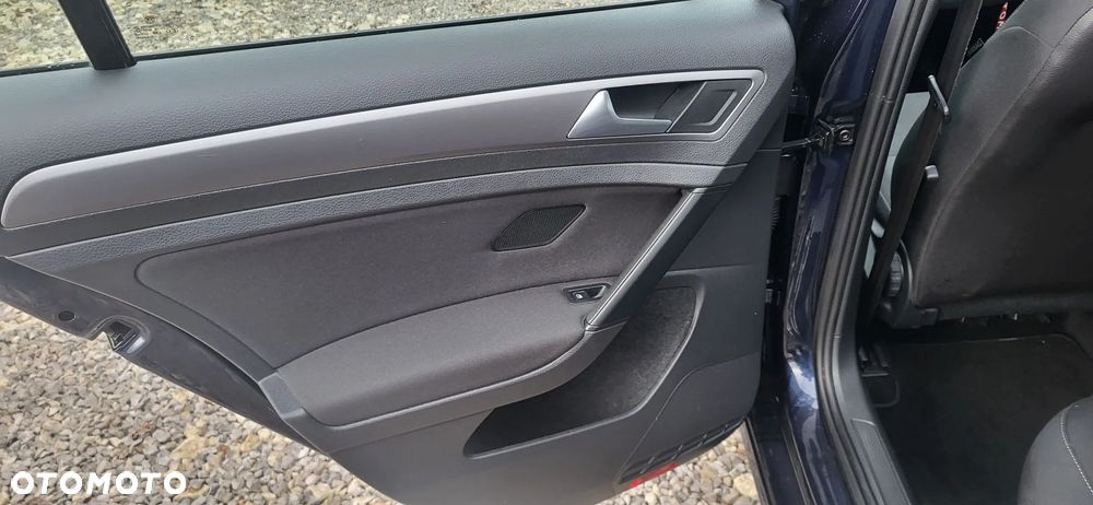 Volkswagen Golf 1.6 TDI BlueMotion Technology Trendline - 18