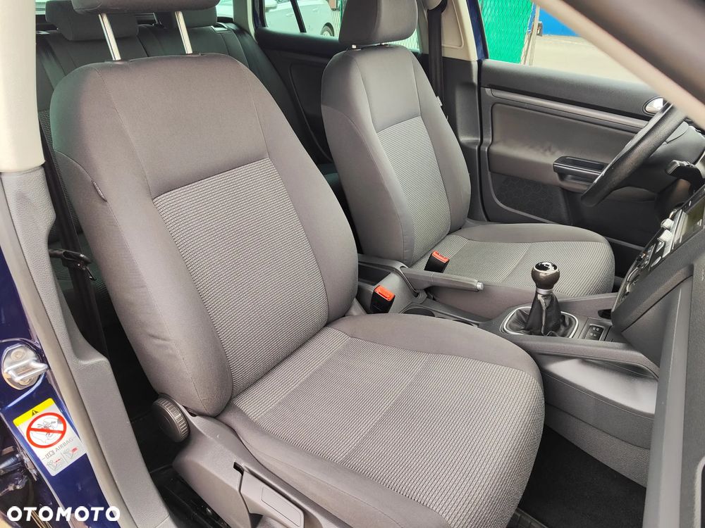 Volkswagen Golf V 1.9 TDI Comfortline - 10