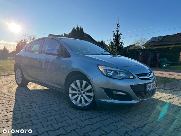 Opel Astra IV 1.4 T Cosmo