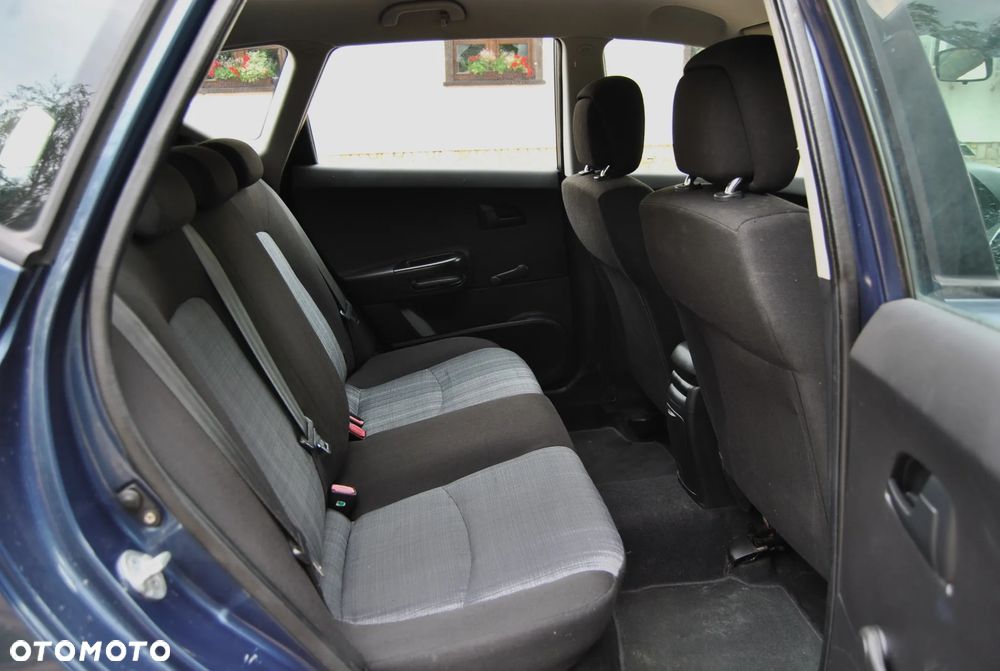 Kia Ceed 1.4 CVVT SW Spirit - 8