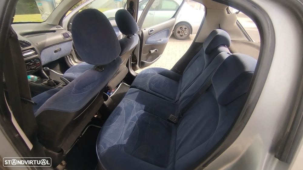 Peugeot 206 1.1 XR - 8