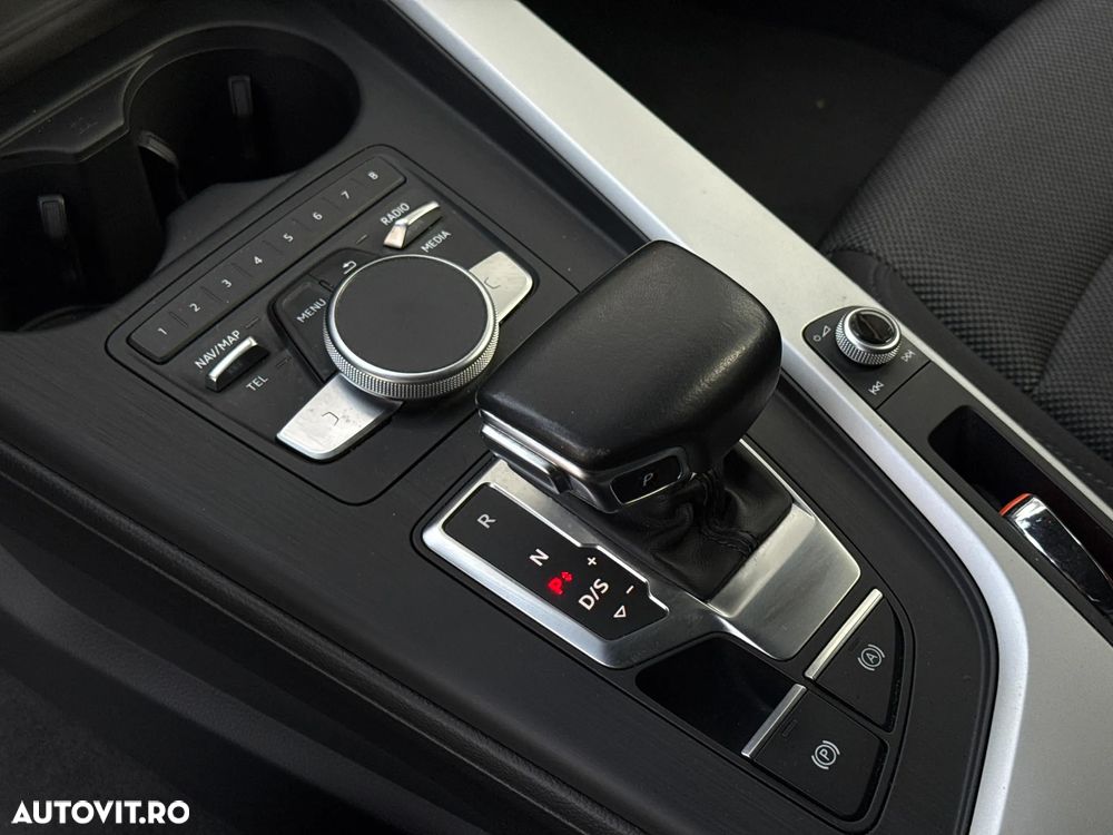 Audi A4 2.0 TFSI sport - 11