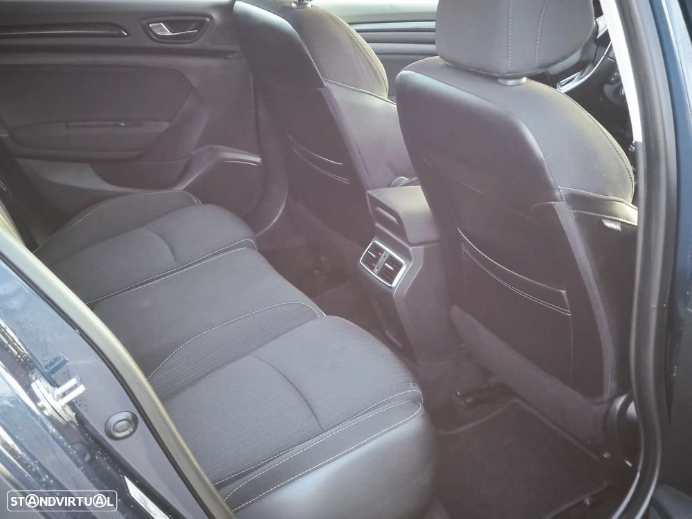 Renault Mégane Sport Tourer ENERGY TCe 130 INTENS - 10