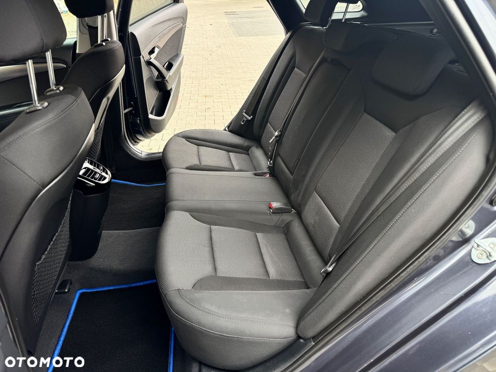 Hyundai i40 Kombi 1.6 Trend - 22