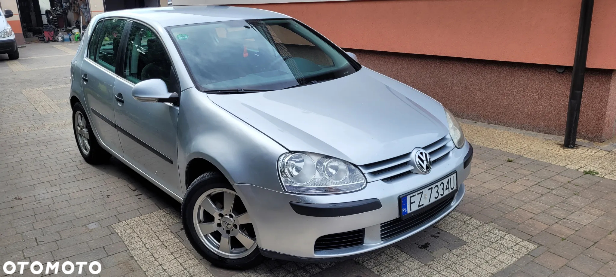 Volkswagen Golf 1.4 Comfortline - 2