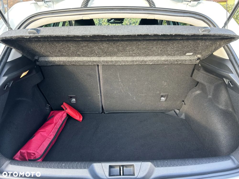 Renault Megane 1.3 TCe FAP Intens - 17