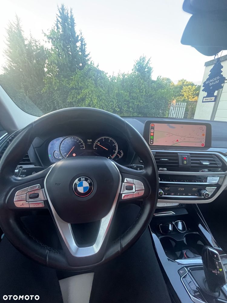 BMW X3 xDrive20d Luxury Line sport - 9