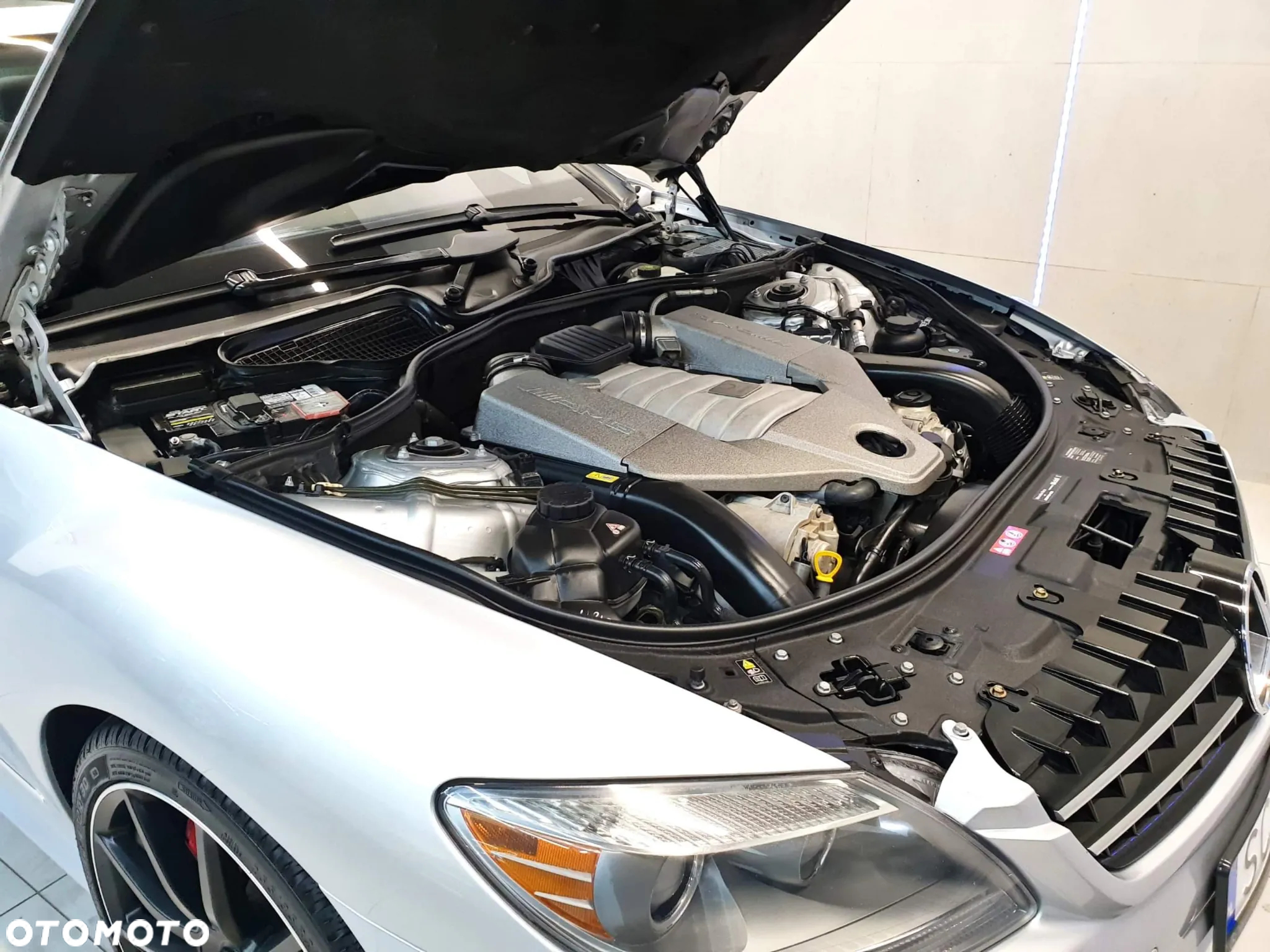 Mercedes-Benz CL 63 AMG - 4