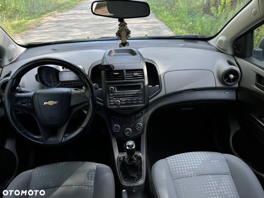 Chevrolet Aveo 1.2 LS - 9