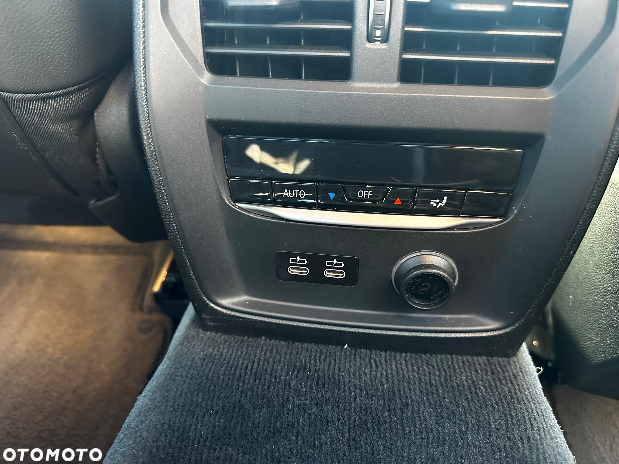 BMW Seria 3 320d xDrive M Sport - 10