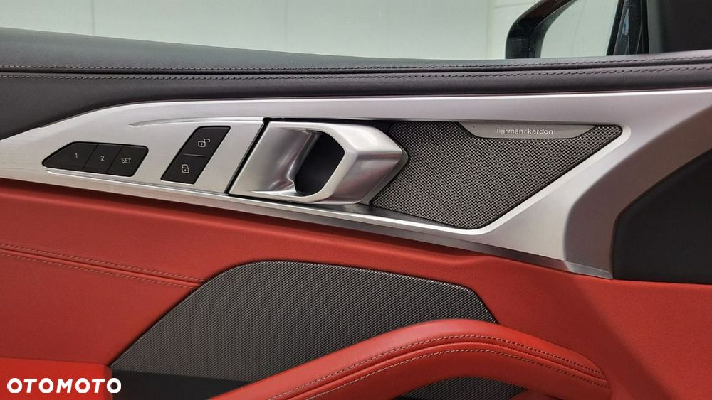 BMW Seria 8 M850i xDrive - 12