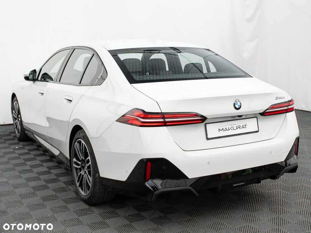 BMW Seria 5 520d mHEV M Sport - 5