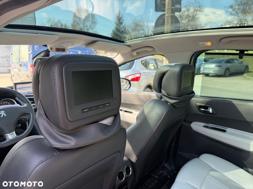 Peugeot 3008 Hybrid4 - 35