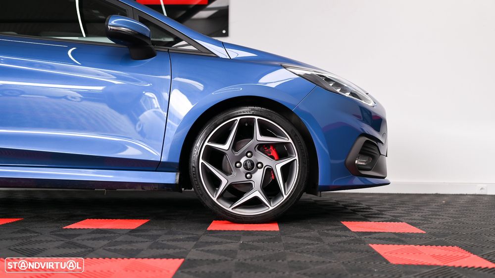 Ford Fiesta 1.5 EcoBoost S&S ST X - 15