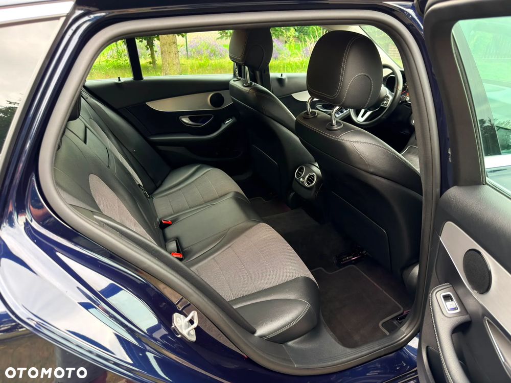Mercedes-Benz Klasa C 180 d 9G-TRONIC - 17