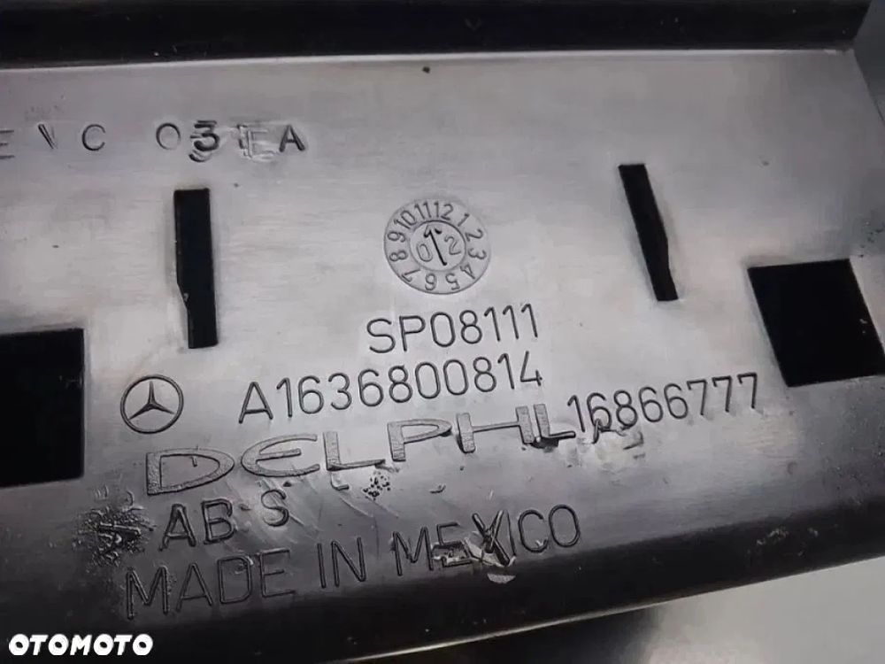 mercedes ml w163 lift final edition dekor ramka schowek roletka ciemne drewno - 8