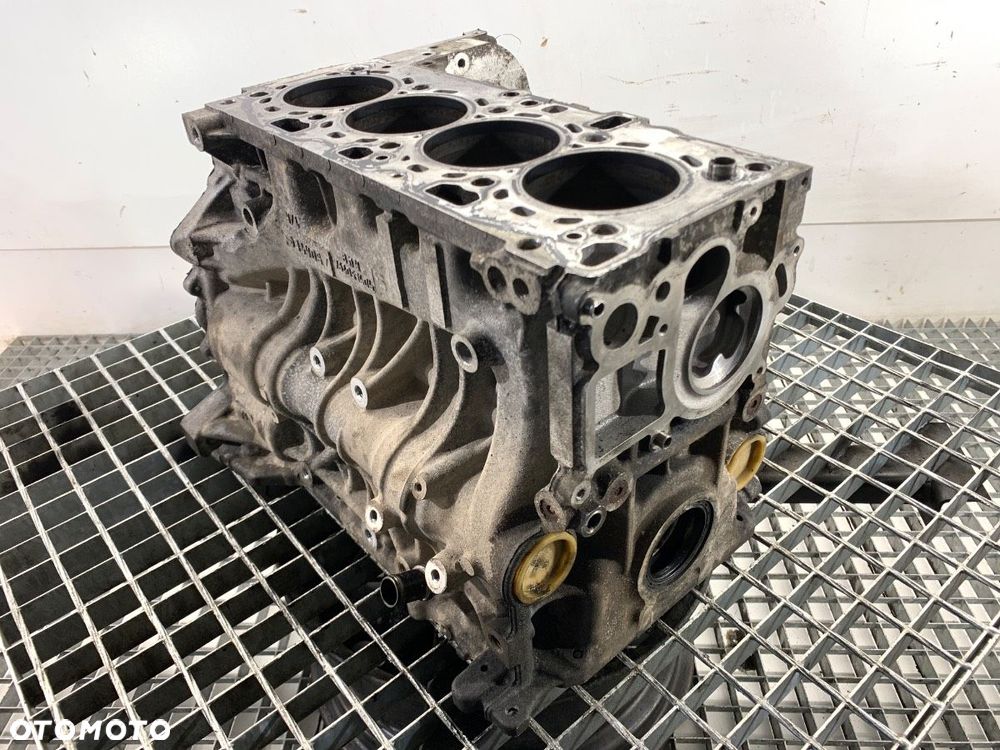 BLOK SILNIKA  BMW X1 (E84) 2009 - 2015 sDrive 16 d 85 kW [116 KM] olej napędowy 2012 - 2015 7810596 - 3