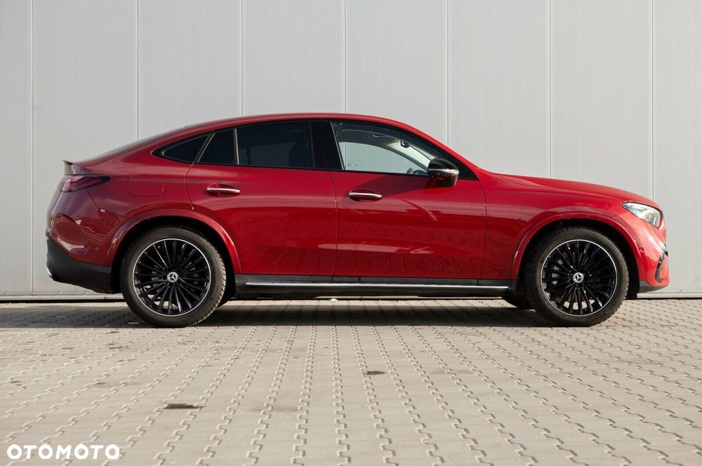 Mercedes-Benz GLC 220 d mHEV 4-Matic AMG Line - 12