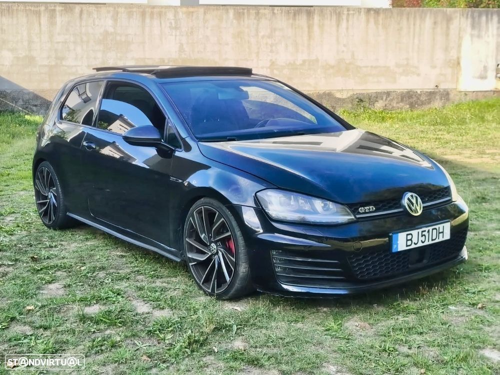 VW Golf 2.0 TDI GTD DSG - 1