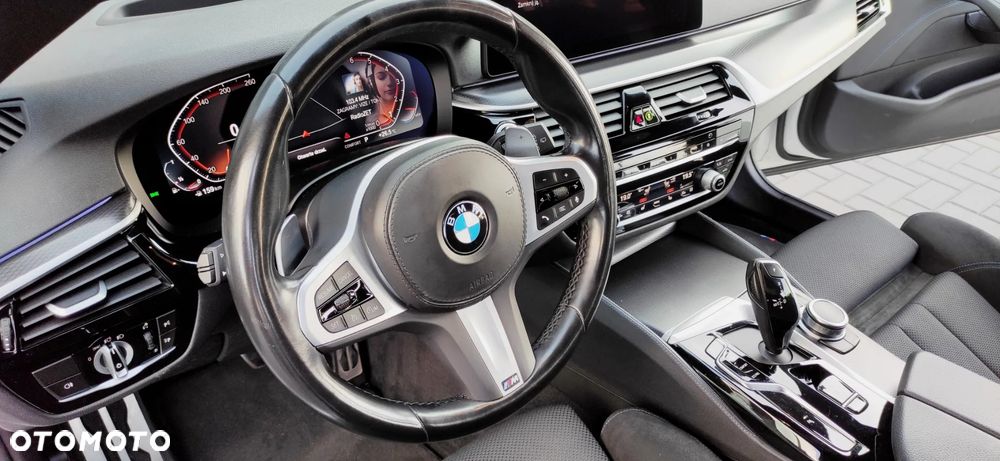 BMW Seria 5 530i mHEV M Sport sport - 21