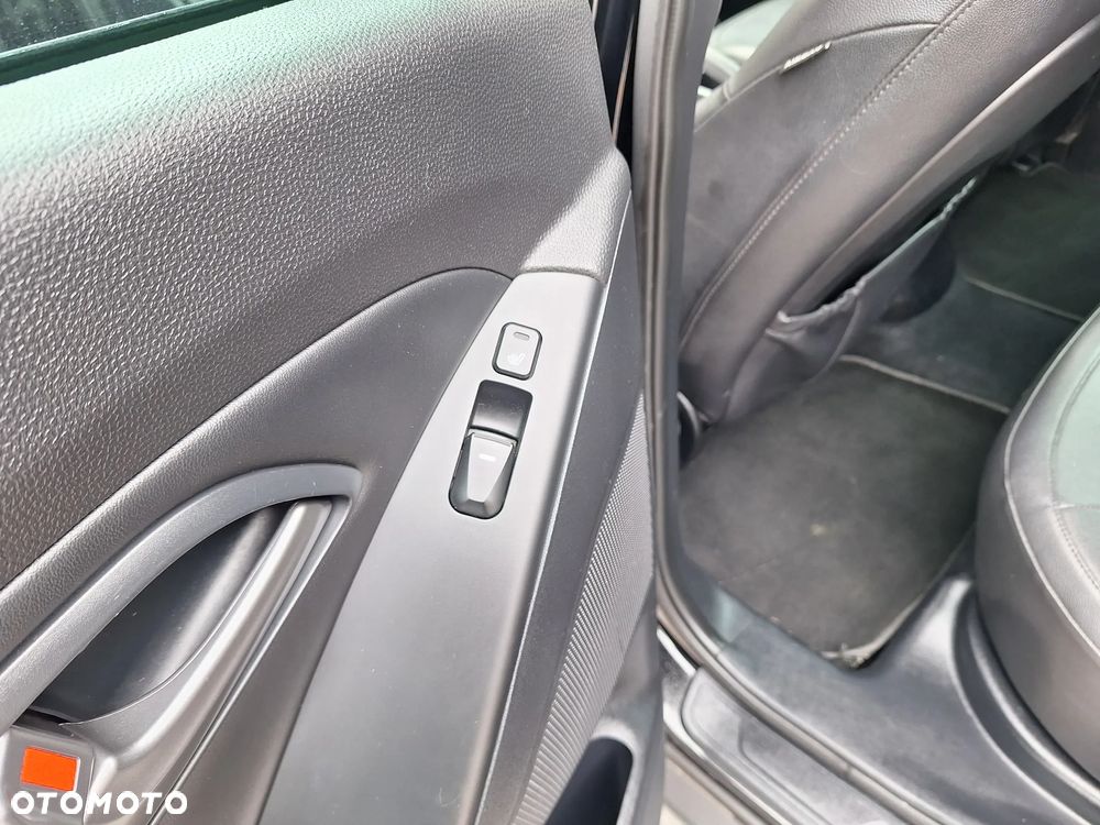 Hyundai ix35 1.6 2WD Comfort - 20