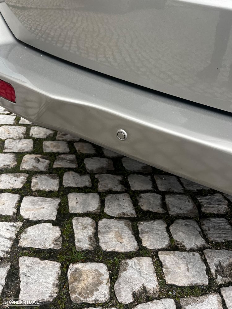 Ford Tourneo Courier 1.6 TDCi Titanium - 28