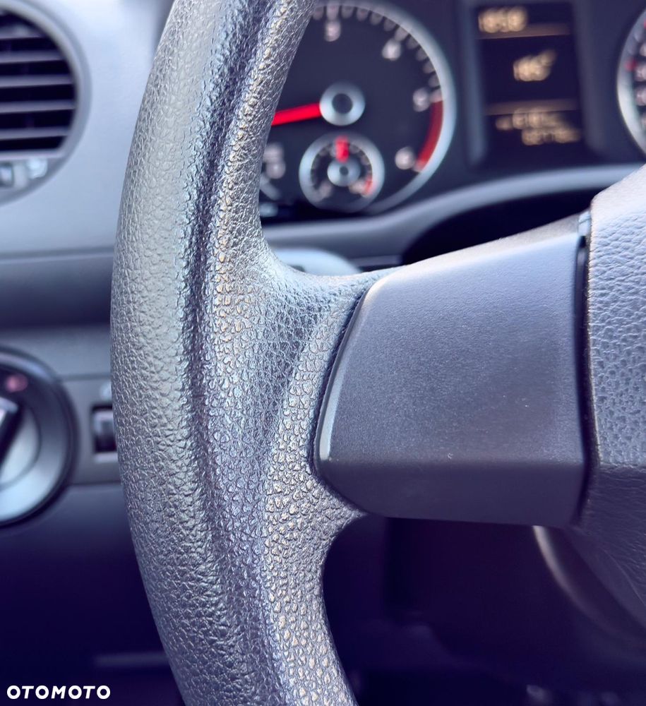 Volkswagen Caddy Comfortline - 36