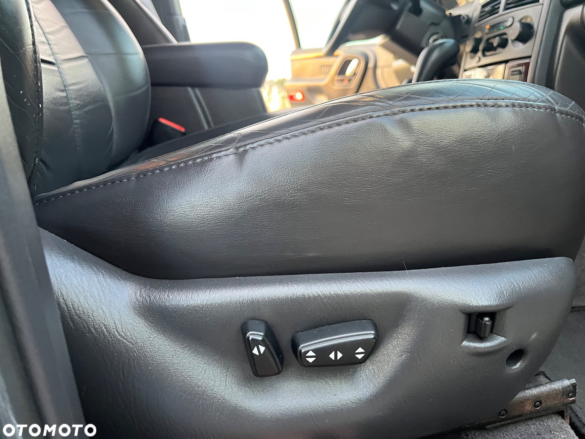 Jeep Grand Cherokee 4.7 Limited - 29