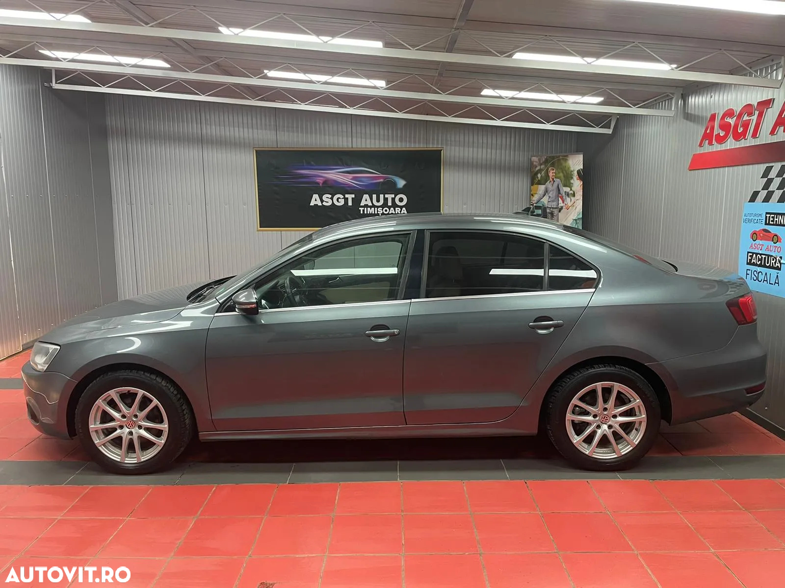 Volkswagen Jetta - 20